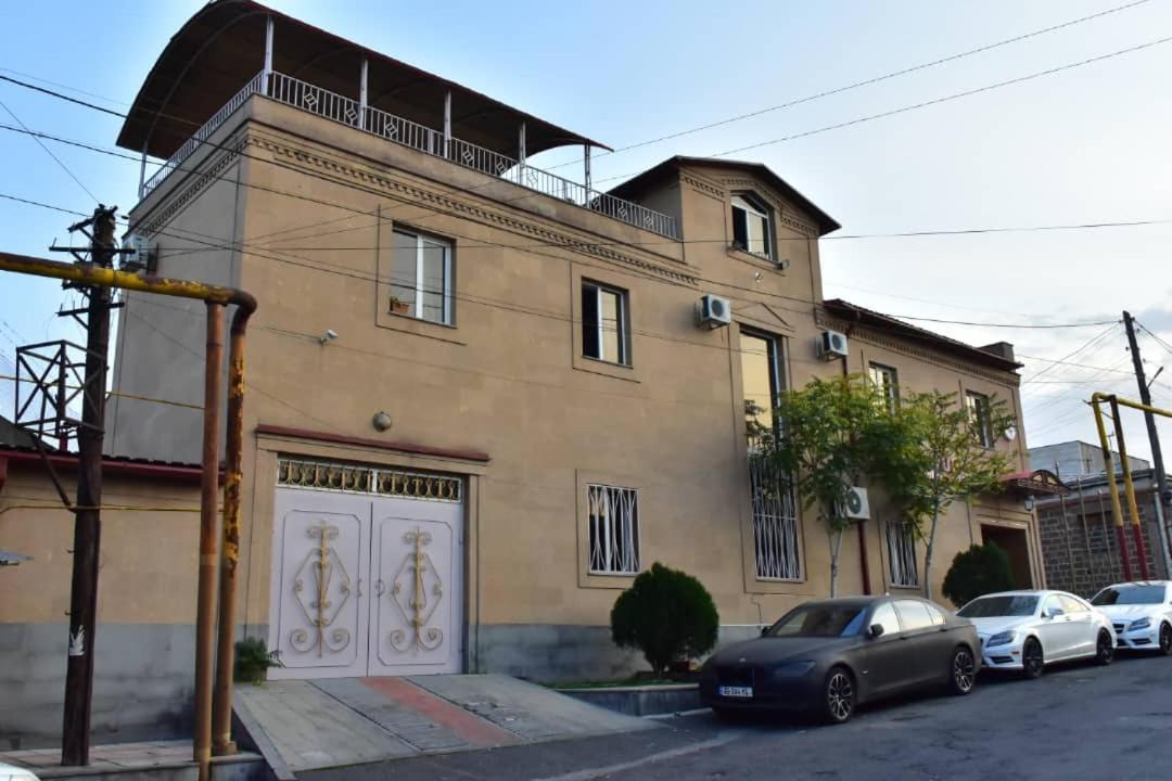 Gyumri Hotel Yerevan Exterior photo